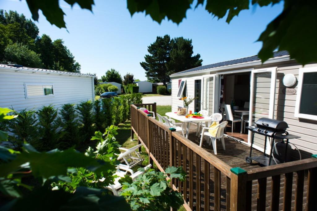 Camping Officiel Siblu Le Lac Des Reves Лат Экстерьер фото